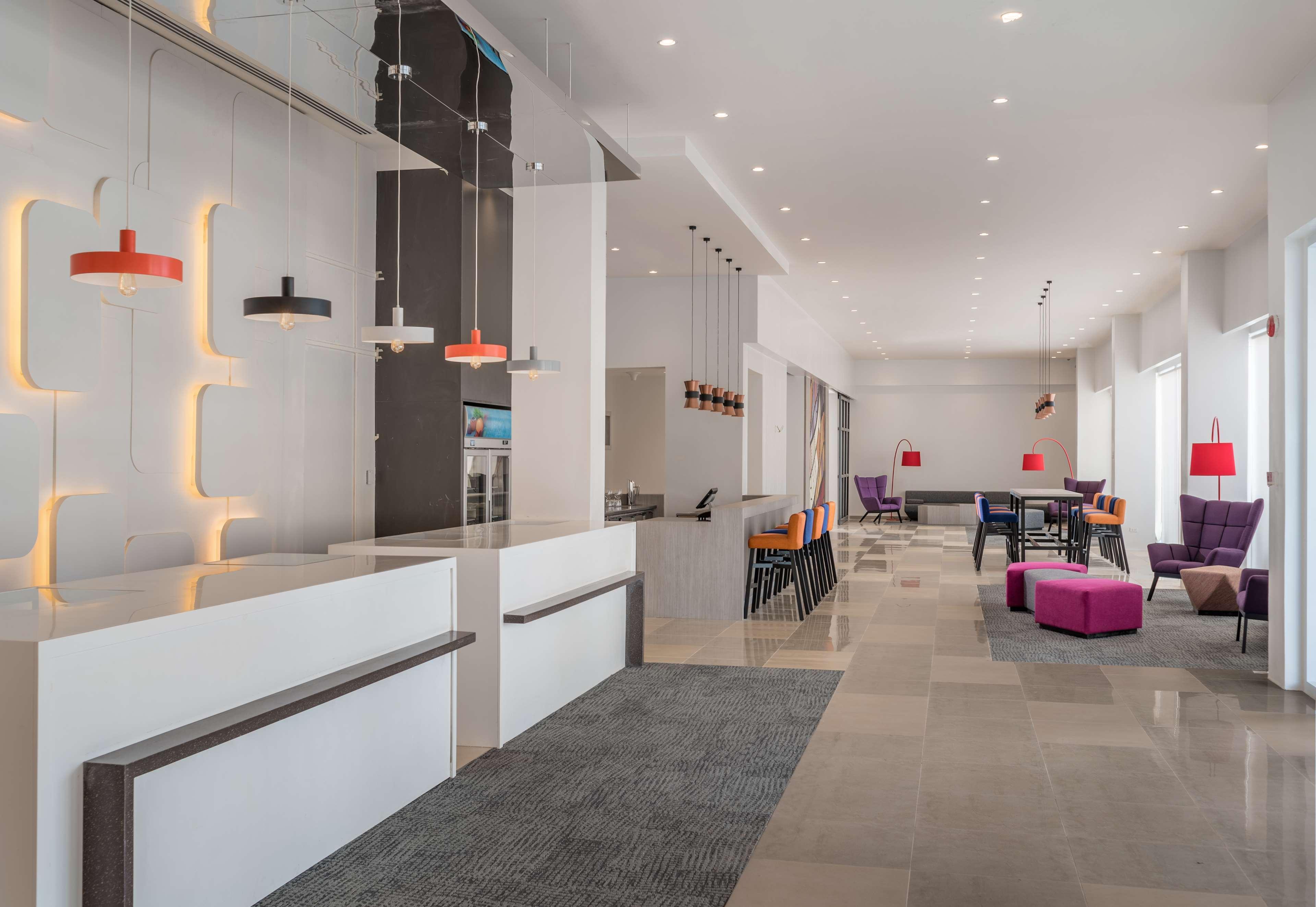 Park Inn By Radisson Iloilo Екстер'єр фото