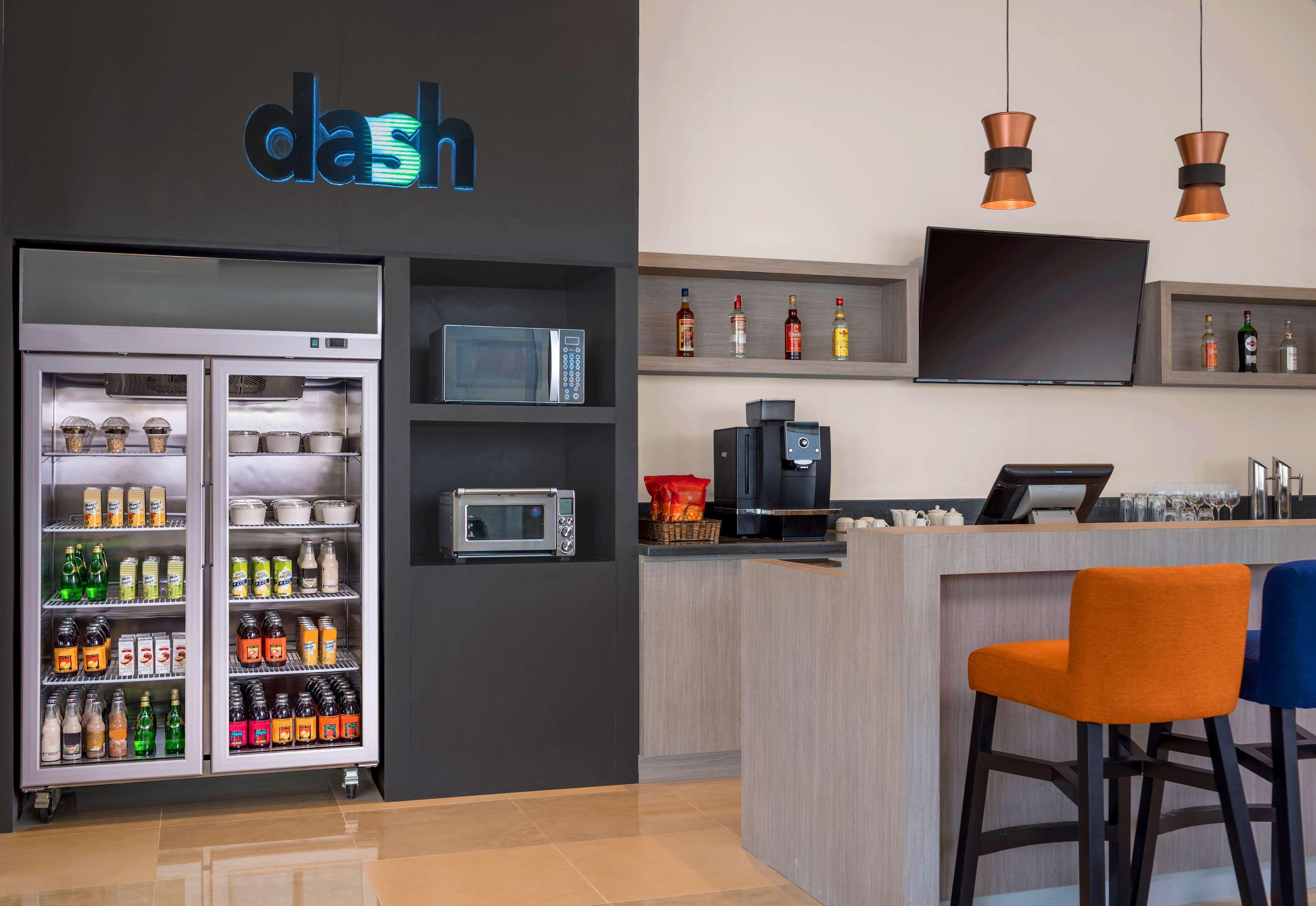 Park Inn By Radisson Iloilo Екстер'єр фото