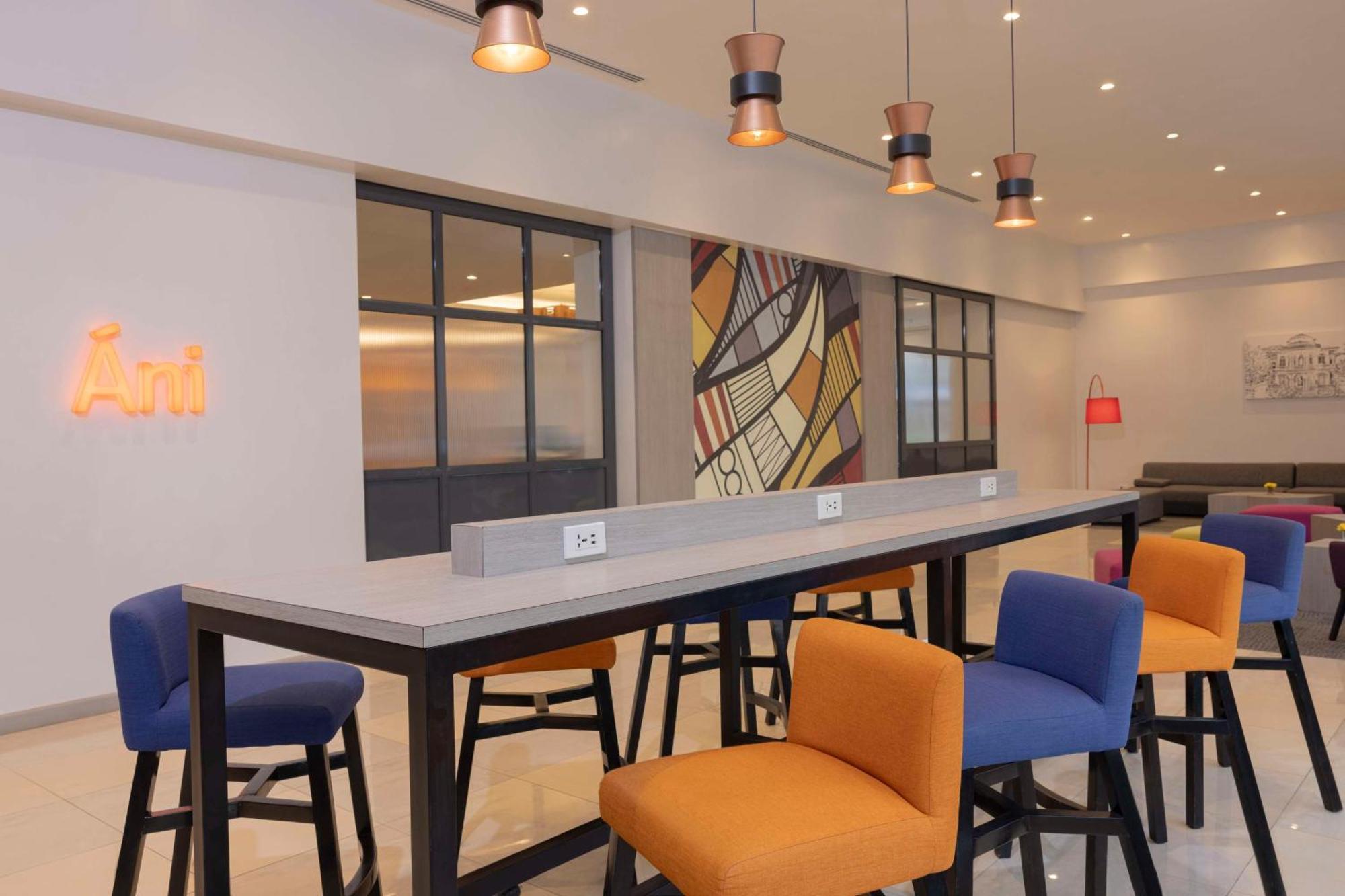 Park Inn By Radisson Iloilo Екстер'єр фото